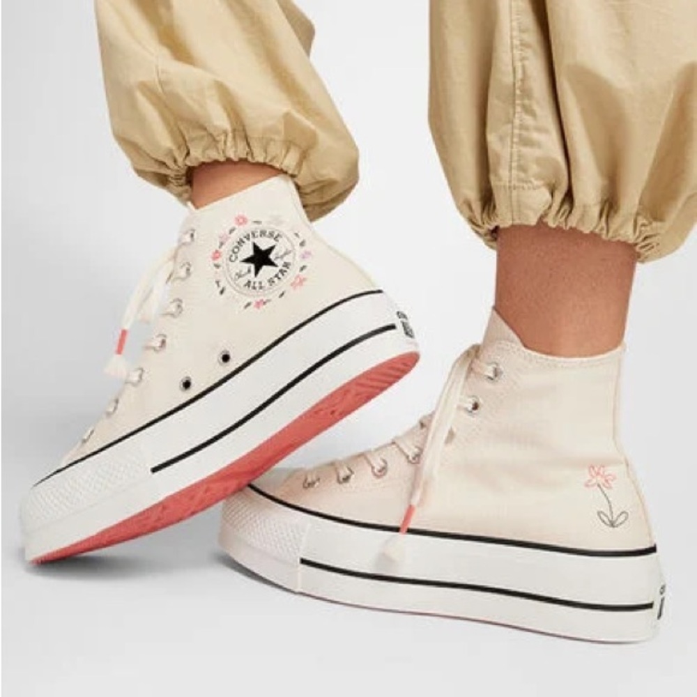 Chuck Taylor All Star Lift Platform Little Flowers